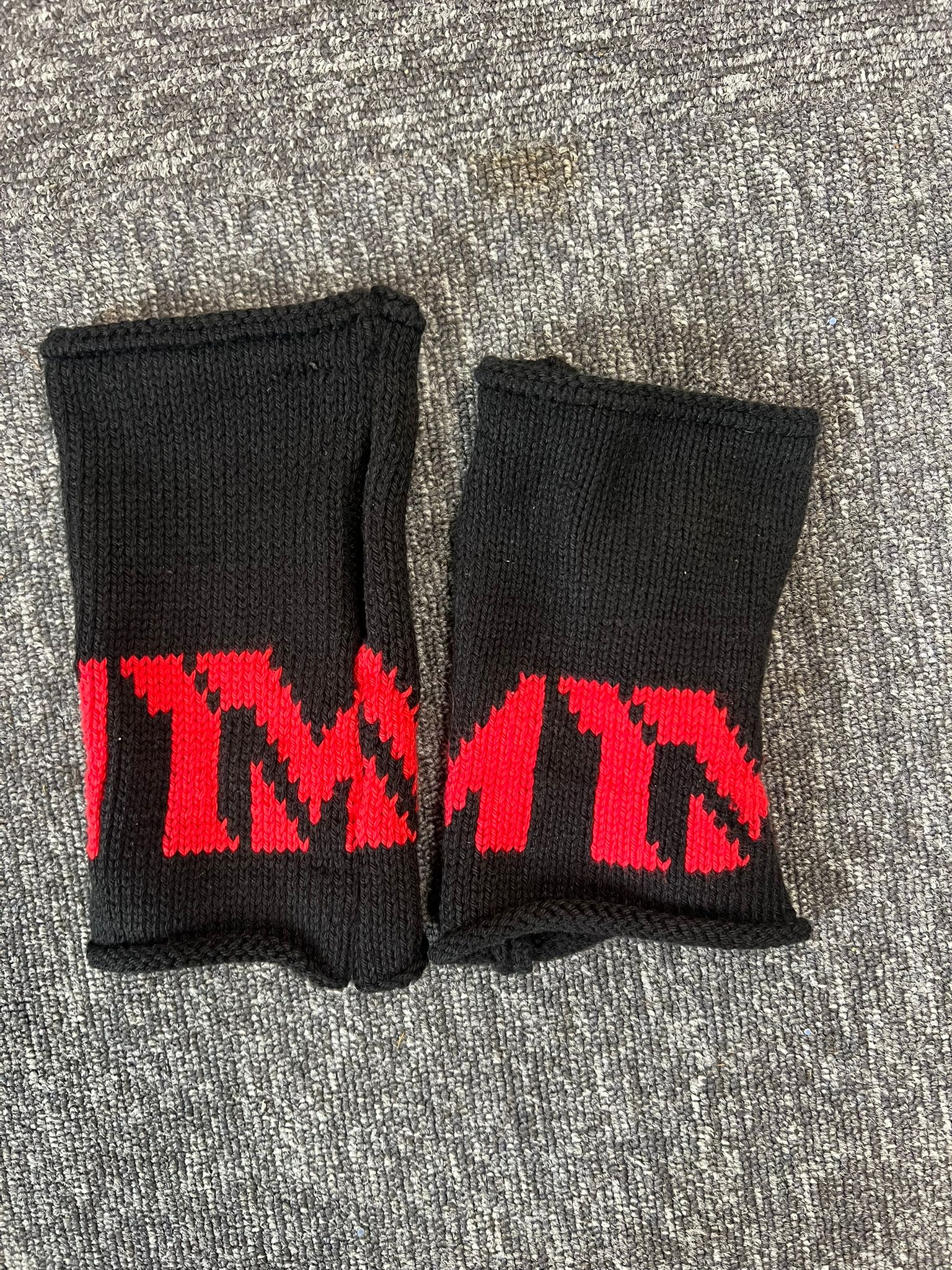 TMP Fingerless Knit Wrist Warmers